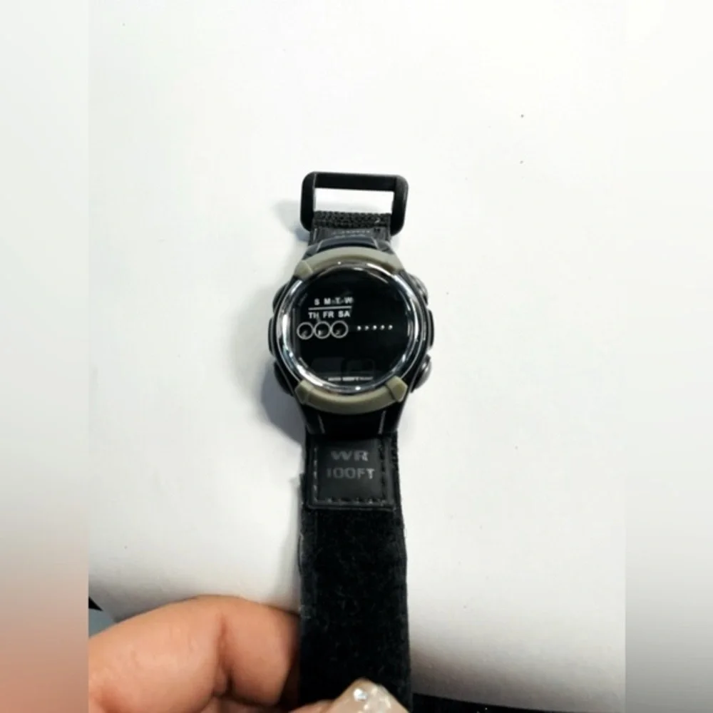 Vintage Unisex Black 34mm Case Sports Digital Retro Watch Waterproof swimming
